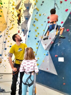 Stage-enfant-bordeaux-vacances-escalade