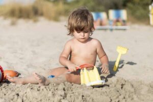 bébé-famille-plage-spots-bordeaux-a-mois-d1-heure-avis-Lacanau
