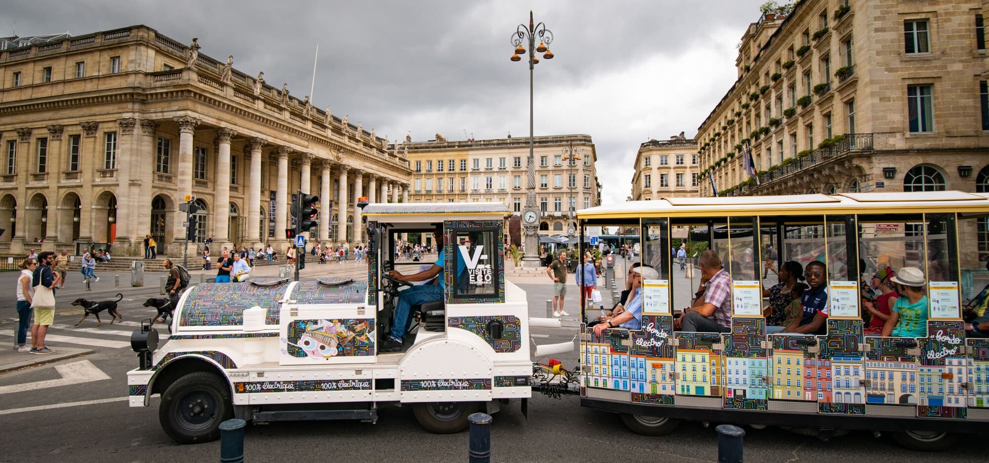 petit-train-enfant-bordeaux-famille