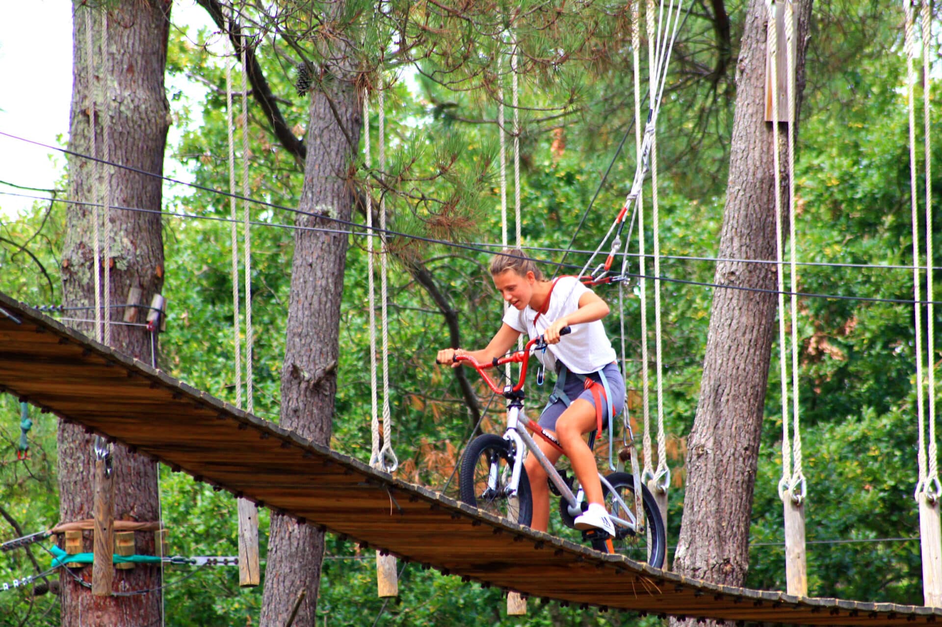 famille-Gironde-Accrobranche-meilleurs-parcs-aventures
